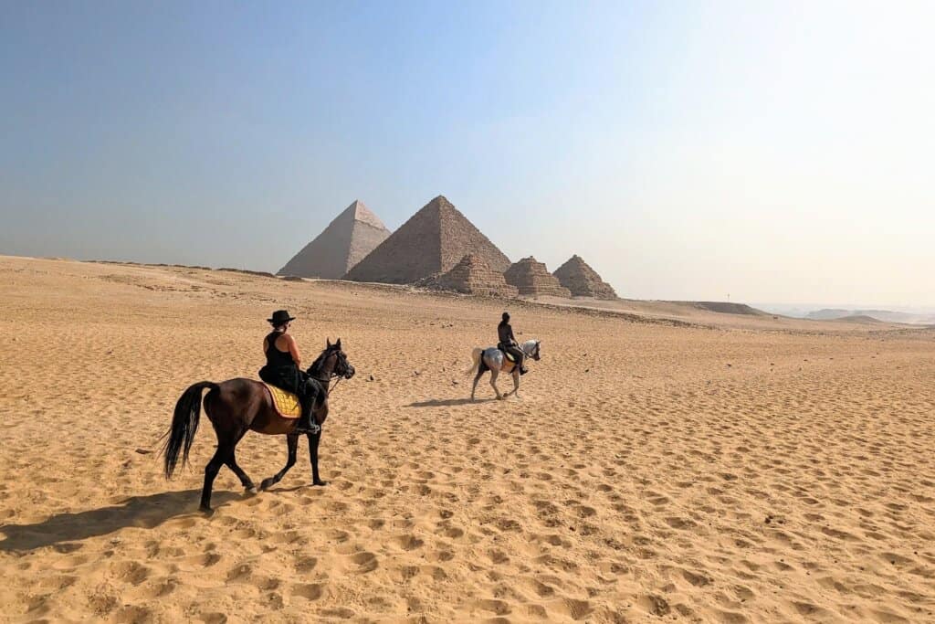 riding-arabian-horses-giza-pyramids-desert-egypt-holiday-1024x683 Horse Safari in Giza