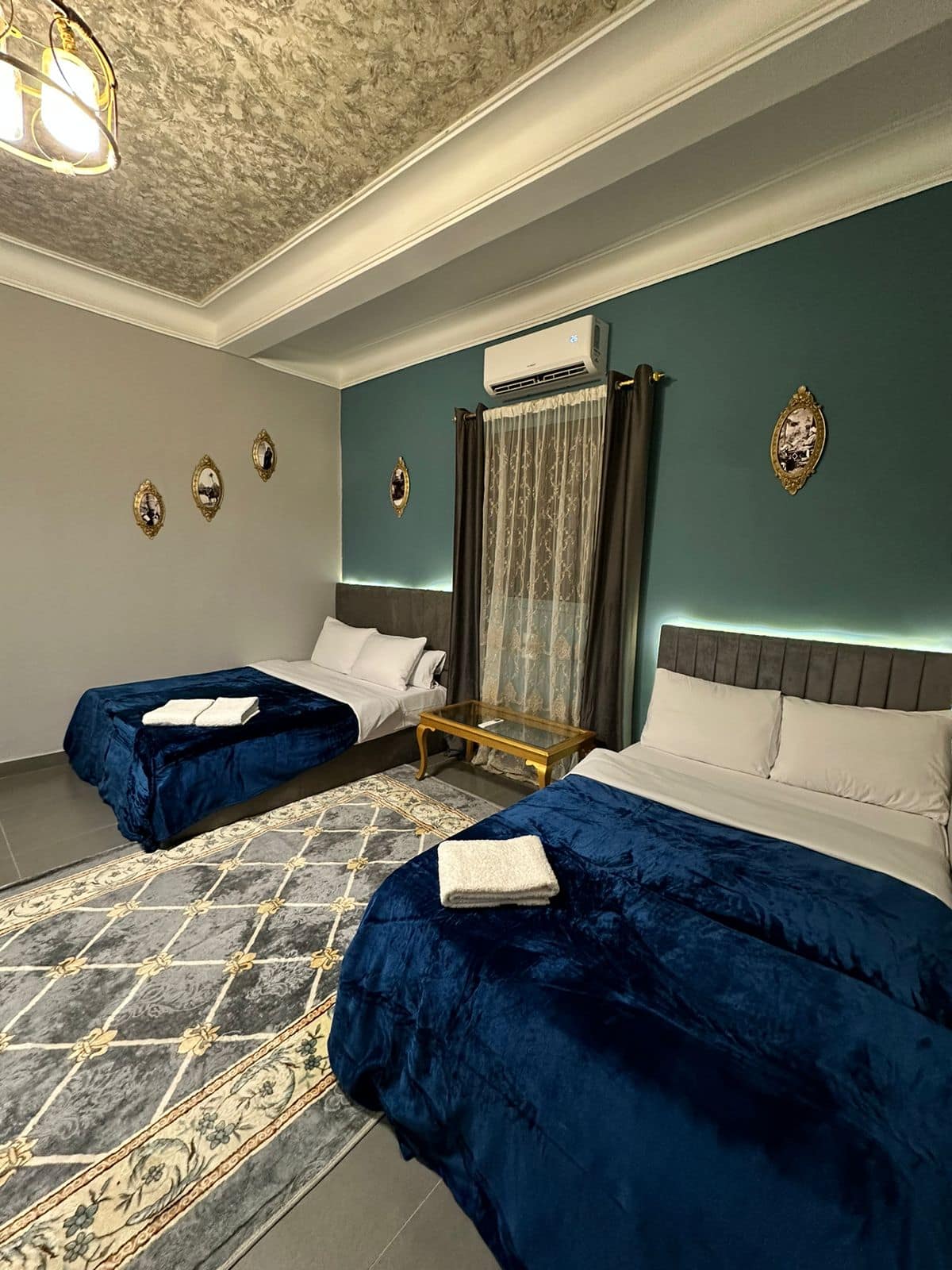 Lotus Room MGH Beds 4